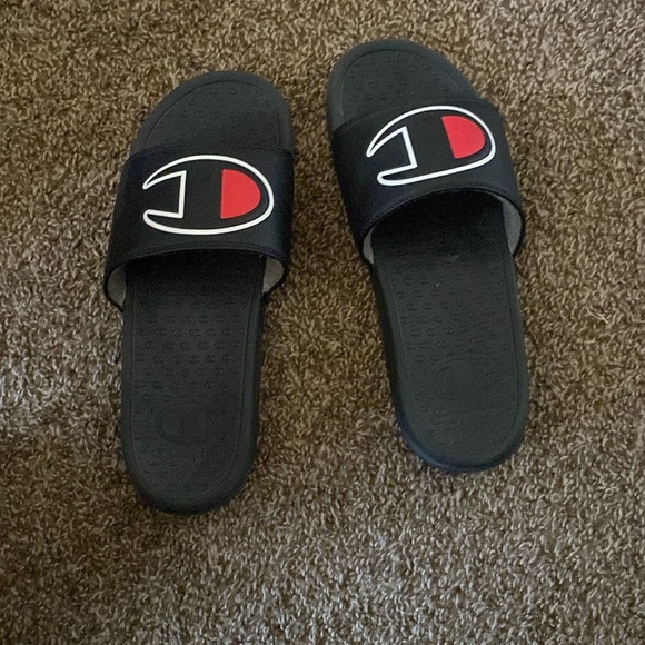 Champion Shoes - Champion slides